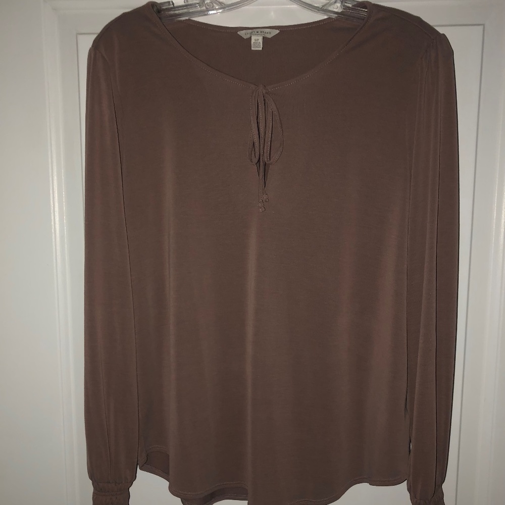 Keyhole opening with tie Long sleeve blouse size s/p